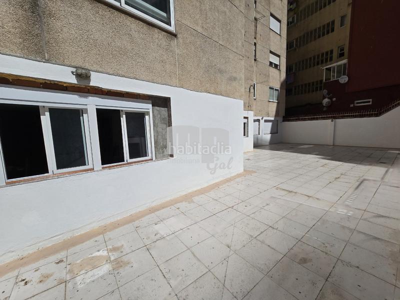 Foto a10b2f0e-5d64-424a-9619-9155cda44967. Piso dos pisos unidos en travesia con posiblidad de segregación en Vigo