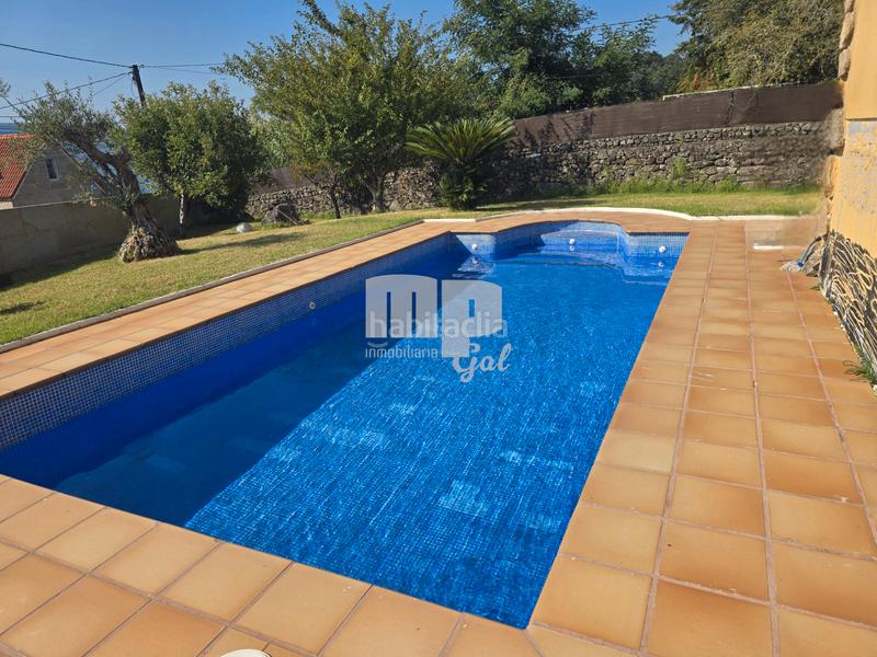 Foto 24e456b0-6daa-470b-b9f3-c0f03763571d. Chalet en camiño pazo de soutoxuste 21 casa con vistas al mar y acceso a calas en Redondela