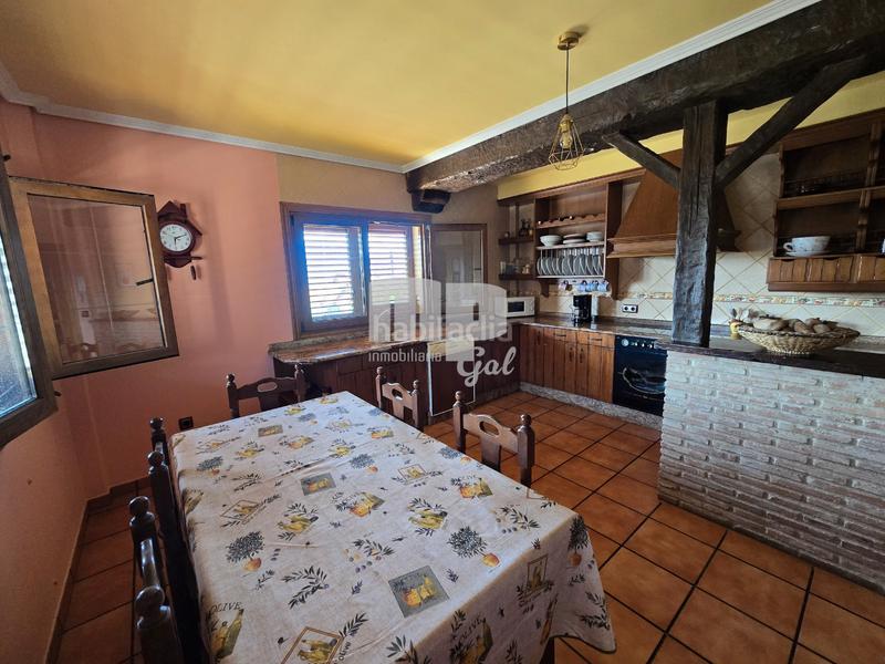 Foto e0345b09-51e8-414d-bf94-a467dfd6a730. Chalet en camiño pazo de soutoxuste 21 casa con vistas al mar y acceso a calas en Redondela