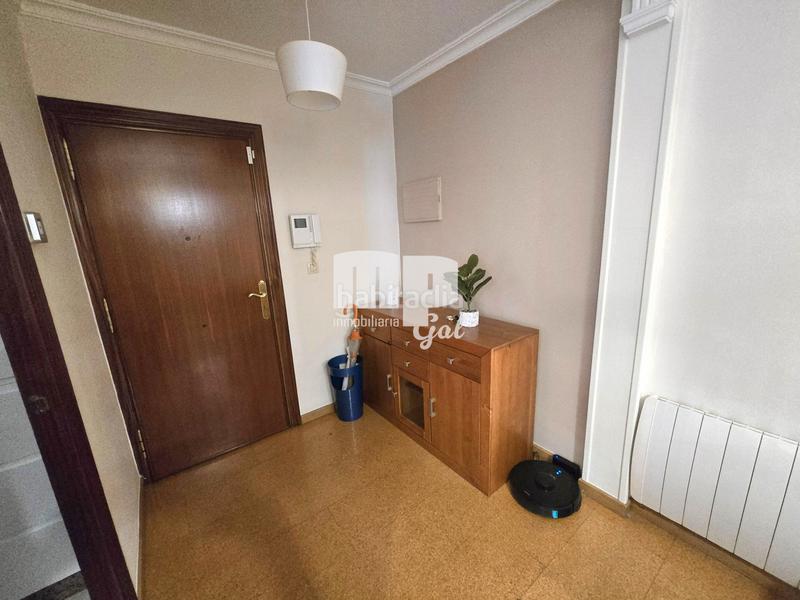 Foto 9d6406bb-2260-4631-bd44-af41e8d1a626. Flat with heating in Sardoma - Castrelos Vigo
