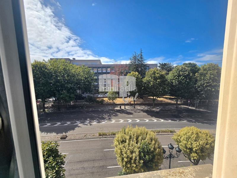 Foto e01457f6-d2e3-476c-a41c-c19e9b72e900. Piso en Plaza Independencia Vigo