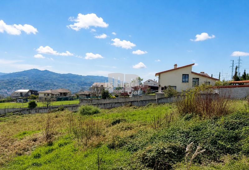 Foto 39d487a1-cf6a-4a7a-9e2f-12d11380b859. Terreny residencial a Bembrive Vigo