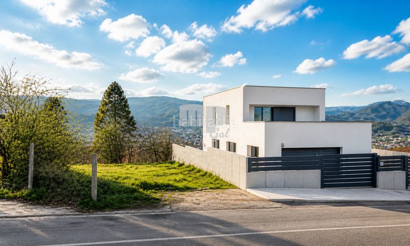 Foto aa0295cf-7d74-444b-8636-eaf848b21c9f. Terreny residencial a Bembrive Vigo