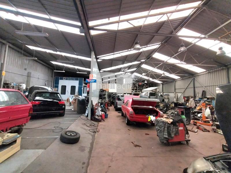 Foto bdff77a3-89a2-40d3-bb55-6702aac398c6. Local comercial en Valadares - Beade Vigo