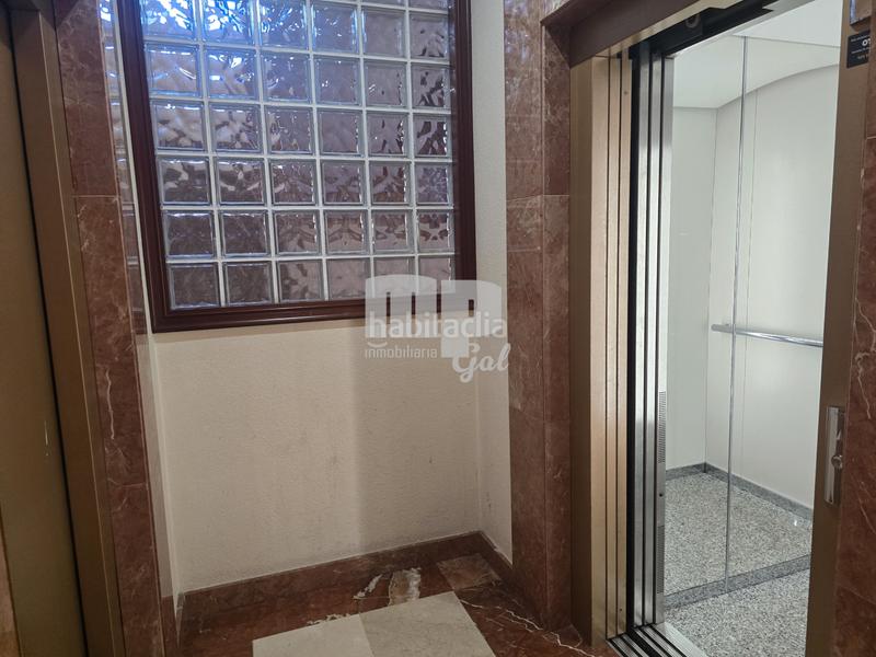 Foto 2a0b7c6b-6fd9-4293-8e9e-0904116f424b. Appartamento con riscaldamento parcheggio in travesía de Vigo - san xoán Vigo