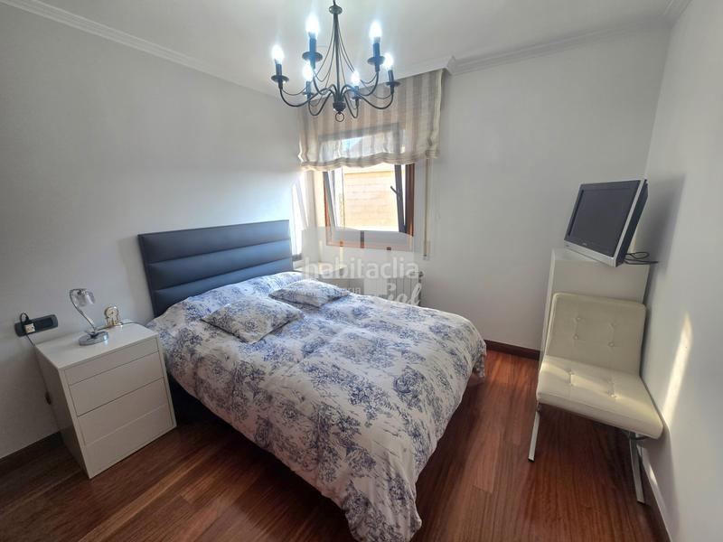 Foto f7efdb92-0e69-46b8-896d-a6d5fd0dbe8d. Appartamento con riscaldamento parcheggio in travesía de Vigo - san xoán Vigo