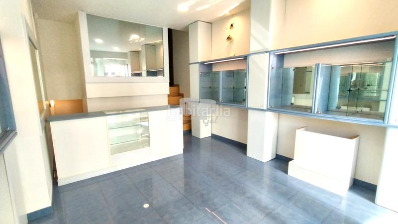 Foto 076aac37-69ea-4b4f-a0ec-41fac8e42bdc. Business premise in As Travesas - Balaidos Vigo