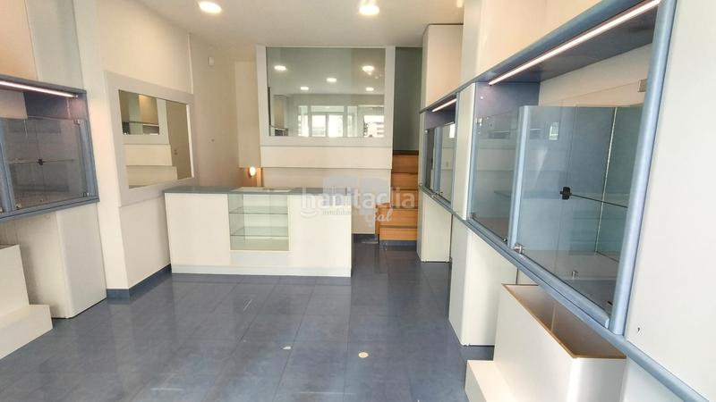 Foto b5265c44-dd1e-49f2-bd73-90ca095c6a54. Business premise in As Travesas - Balaidos Vigo