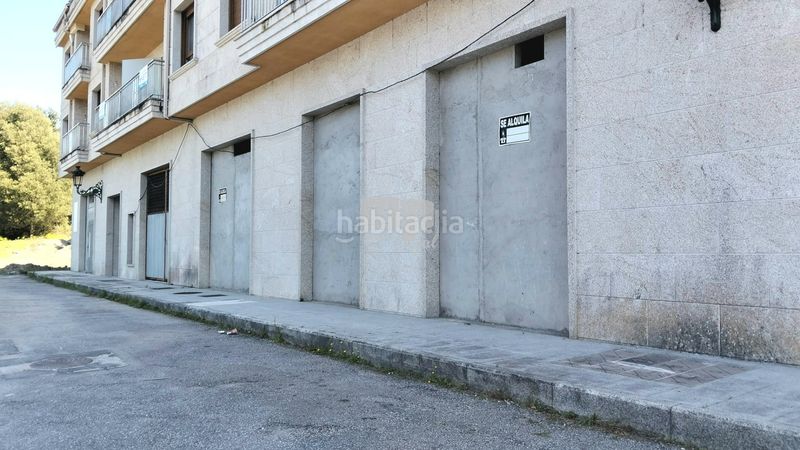 Foto 77bbd8ca-50fa-43d8-9f8c-3a391d5f1ca5. Location local commercial dans Mondariz