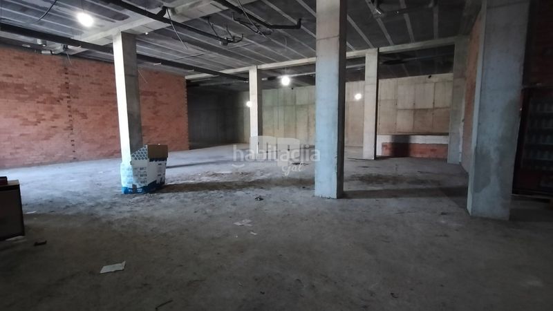 Foto f7053c9c-d272-463a-847a-9223995aaf97. Location local commercial dans Mondariz