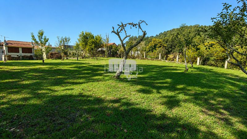 Foto 185ecb02-5e05-4141-8ab3-e4a3dd8acd3c. Masia amb aparcament a Pazos de Borbén