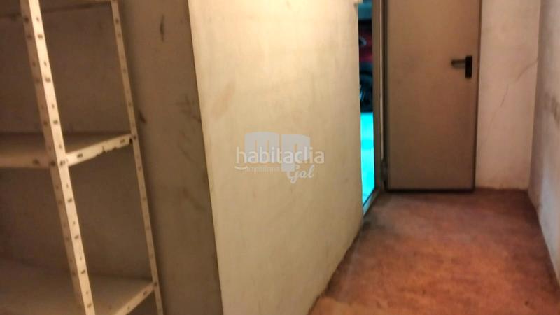 Foto 0025652b-0908-4794-a115-ccd7f7f22590. Local comercial a As Travesas - Balaidos Vigo