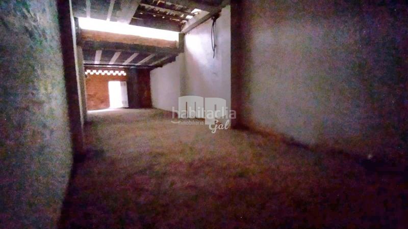 Foto 6ef847da-824a-42db-8aa7-f94548218943. Local comercial a As Travesas - Balaidos Vigo