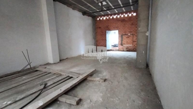 Foto ef9c271a-4a0a-4e96-8bf1-379362da9c84. Local comercial a As Travesas - Balaidos Vigo