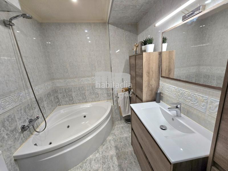 Foto 1e8b9261-2c7b-4963-859d-f33d2449407f. Etagenwohnung mit heizung in travesía de Vigo - san xoán Vigo