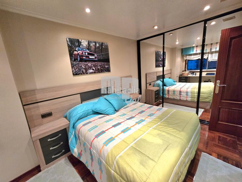 Foto 1245c6f3-eb37-46f5-8845-af9daf1f9116. Flat with heating in travesía de Vigo - san xoán Vigo