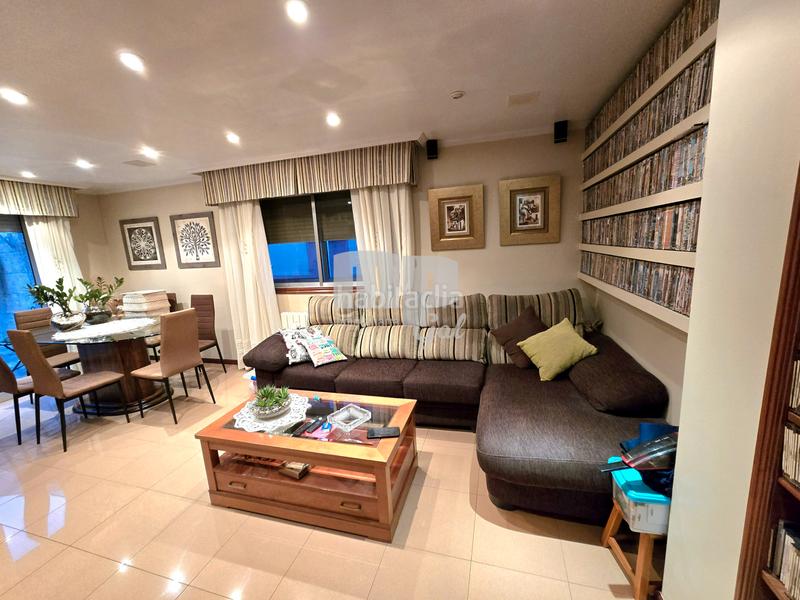 Foto 364665f5-28b3-4cd3-92d3-7ef599076ec3. Piso en travesía de Vigo - san xoán Vigo