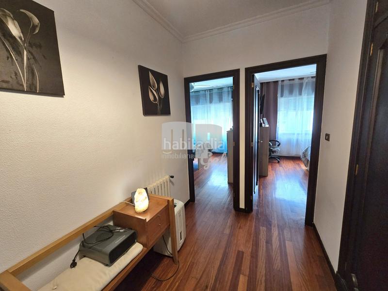 Foto 37b796b9-a89d-41d0-9e4a-9c30f7e37dce. Maison jumelée avec cheminée chauffage parking dans Vigo