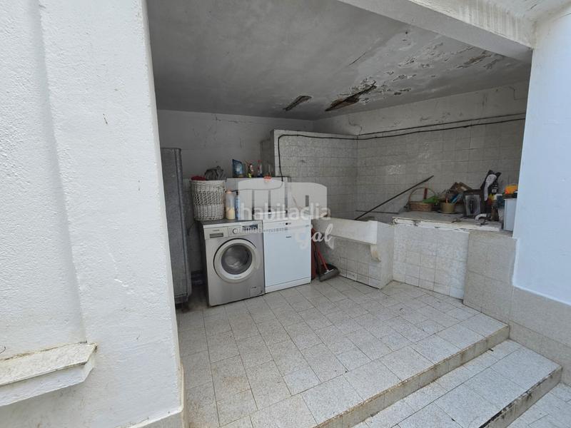 Foto 6a9d7bcd-f397-4249-96cf-bf2fd86e7bc5. Maison jumelée avec cheminée chauffage parking dans Vigo