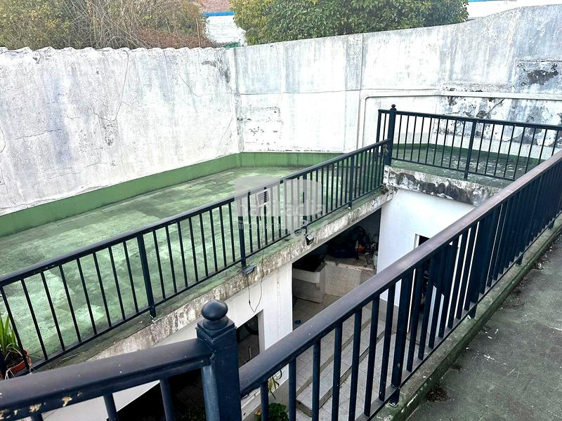 Foto 9a0fa7a1-442f-45ef-afb1-d4f64138456a. Maison jumelée avec cheminée chauffage parking dans Vigo