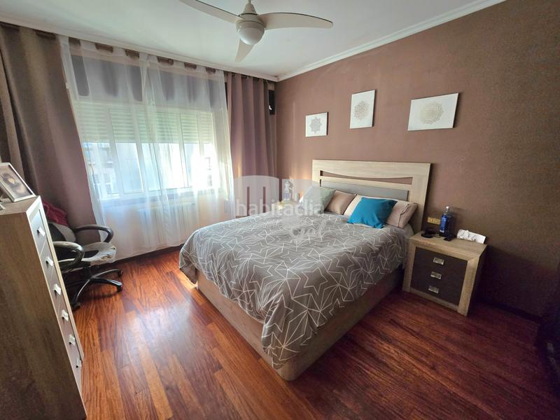 Foto 481f1381-f866-4bf2-9a3c-45293d7f5a7e. Semi detached house with fireplace heating parking in Vigo