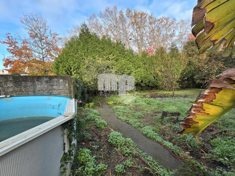 Foto 53cb6b1d-6d0f-4b31-8b00-76016c55b4ba. Semi detached house with fireplace heating parking in Vigo