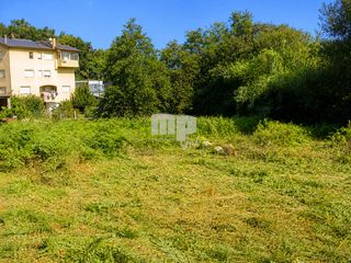 Terreny residencial a Rúa Alza
