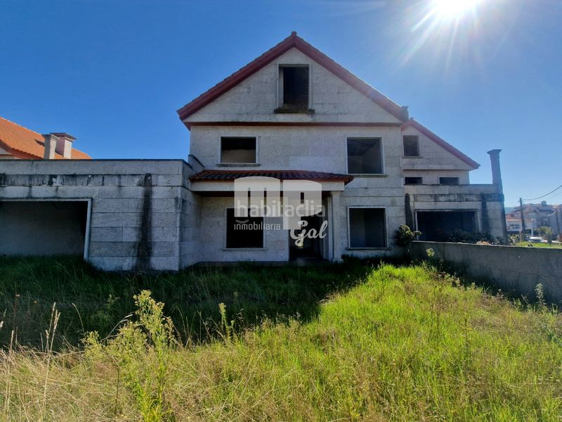 Foto 9ac3f7f2-4805-4e80-a4ee-d6994565bcbc. Towny house with parking in Baiona