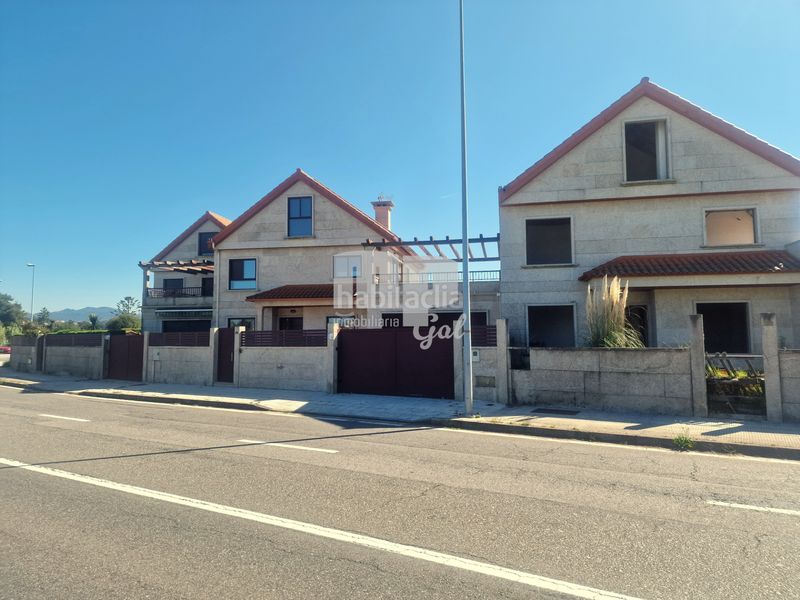 Foto e3ee05ba-870b-4759-9317-e70008c38dcf. Towny house with parking in Baiona