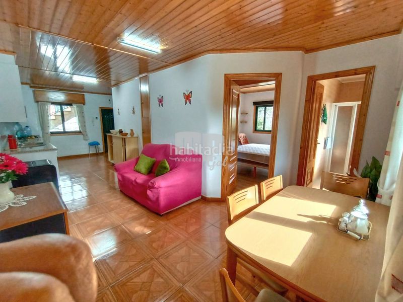 Foto 3e710d06-4d6a-4bf1-86c5-1c1cfc25dba1. Chalet en Redondela