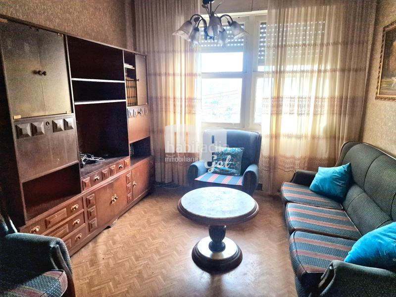 Foto 76c4e69d-55b1-4852-b7d4-a6e703cfac7a. Edificio en Teis Vigo