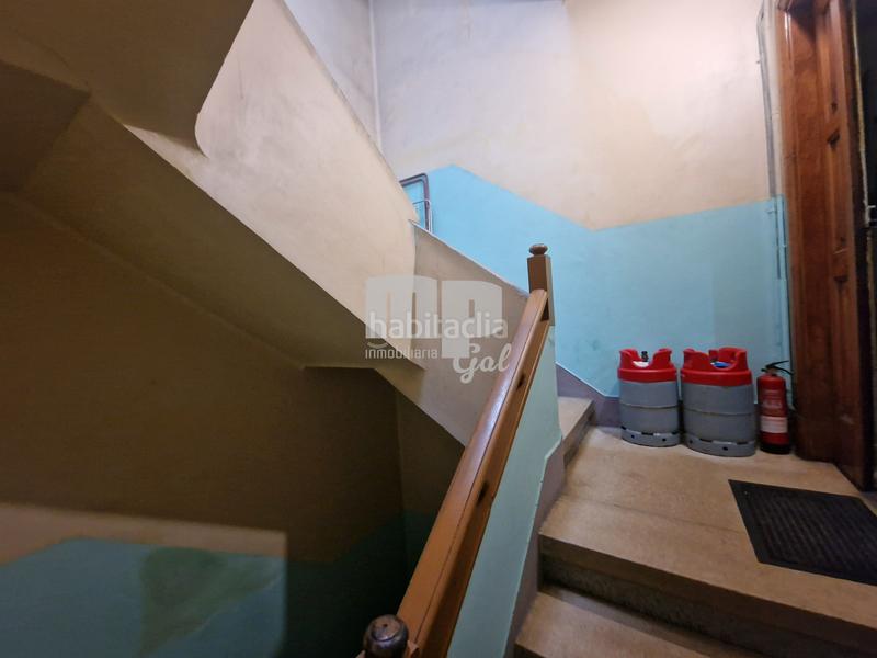 Foto a85ca89f-2878-4e22-9451-1d5569db7c69. Edificio en Teis Vigo
