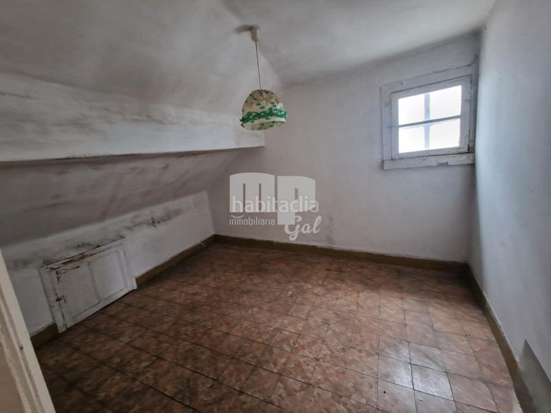 Foto cb016765-0673-4332-8dd1-f184dca2a94d. Edificio en Teis Vigo