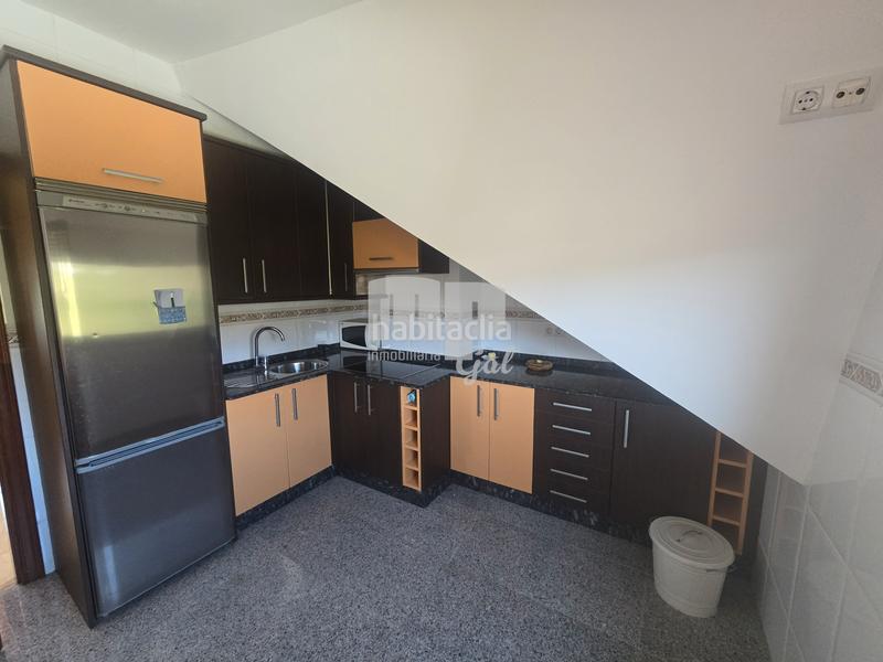 Foto 071f41e9-3c85-40fb-ad86-a30fea7a3159. Chalet mit heizung in Lavadores Vigo