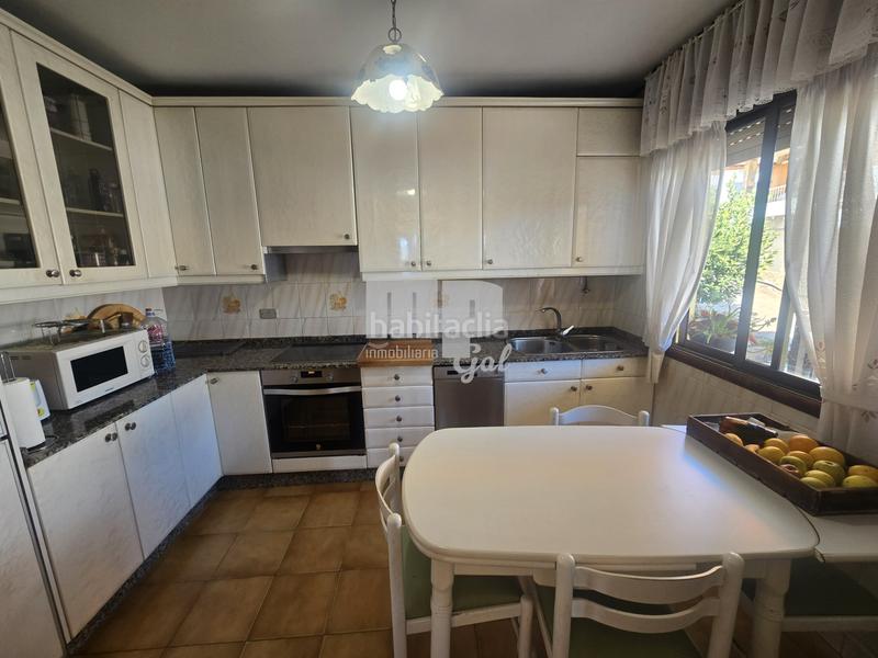 Foto d8927ec0-1b05-4e9a-9154-f50c0810f052. Chalet with heating in Lavadores Vigo