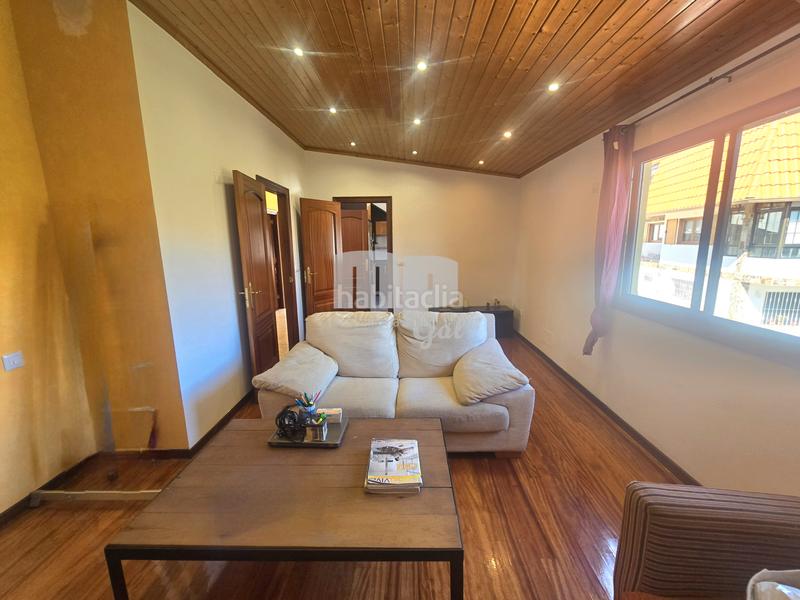 Foto ec566c8c-4246-4ef0-968e-8ea67e6107ab. Chalet en Lavadores Vigo