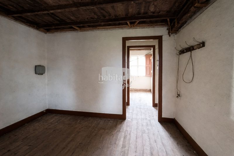 Foto b2ab50dd-910e-4c10-bdf4-e32cdbbf3a39. Masia a Ponteareas