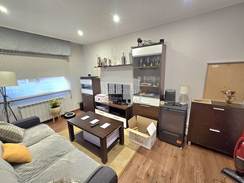 Foto 36fb0d64-b665-4d70-8b0b-12fc9c4e666b. Casa adossada amb calefacció aparcament a Redondela