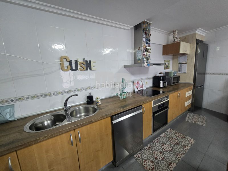 Foto 56220d1c-953c-4c57-a3f2-460bb87d75b1. Casa adossada amb calefacció aparcament a Redondela