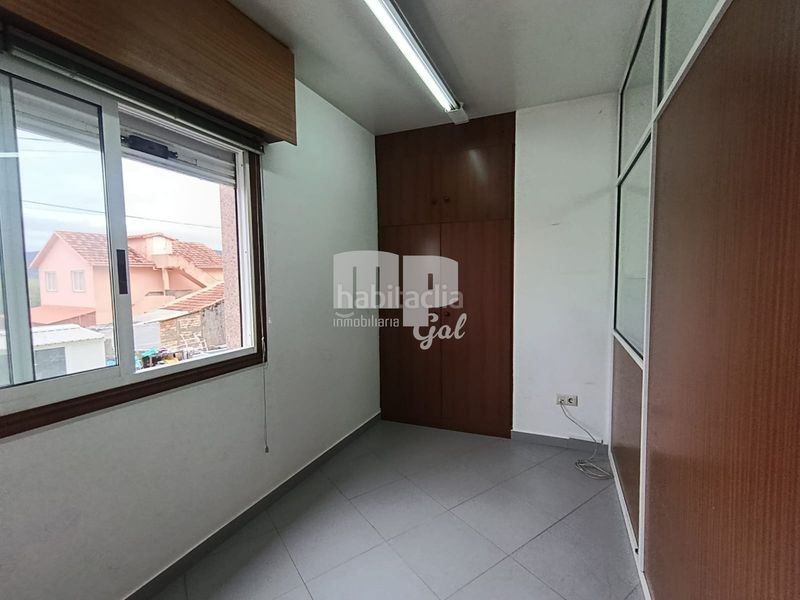 Foto 890ce98c-4dc0-4da6-ad5f-8da8de41dd46. Planta baja en Redondela