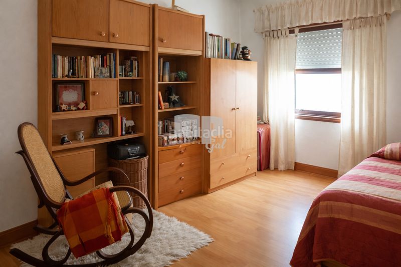 Foto 6349cbc6-b070-4050-abf9-71d14e716af0. Edificio in Casco Vello Vigo