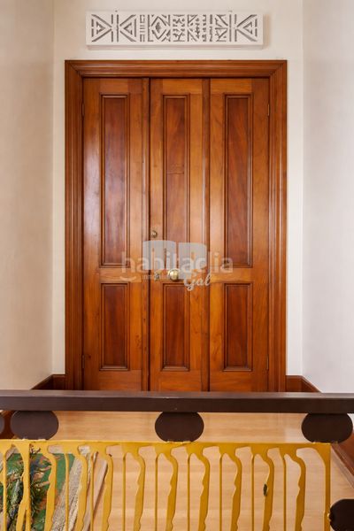 Foto 8c8368c8-8427-44a1-aa6d-0ae7ec2c5c6b. Edificio en Casco Vello Vigo