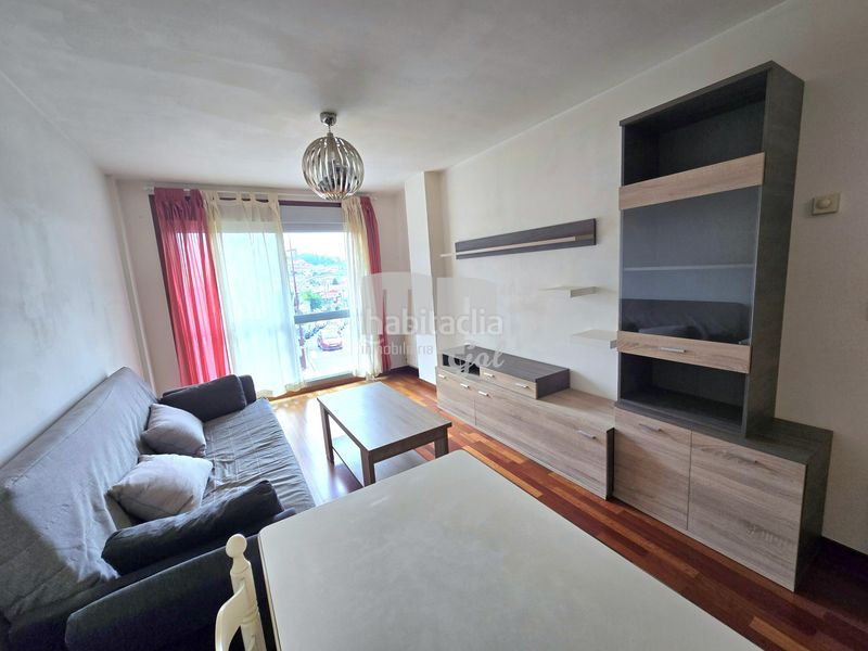 Foto 325dee0d-b0a6-465c-b6c4-45ed028cbb69. Apartament amb calefacció aparcament a Cabral - Candeán Vigo