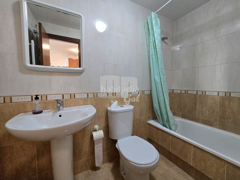 Foto 4fecae9e-6ab3-4a4d-8205-0b0dfeb8a1aa. Apartament amb calefacció aparcament a Cabral - Candeán Vigo