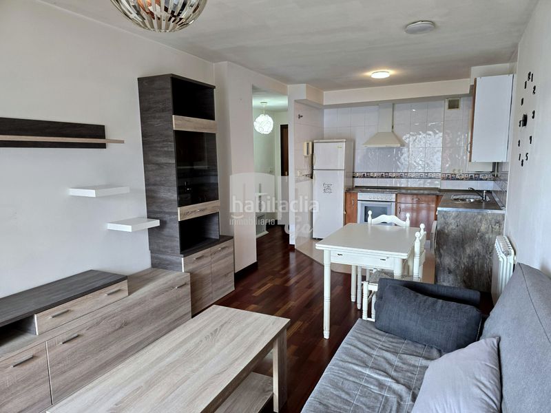 Foto fcf6b7d0-a1be-4c13-b5d8-81c8d46d0427. Apartament amb calefacció aparcament a Cabral - Candeán Vigo