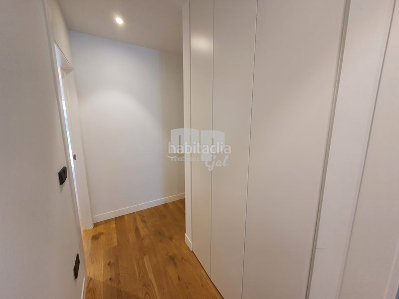 Foto 2ae72711-a8c9-46fc-a2ad-503a1f7b0738. Piso en Centro - Areal Vigo