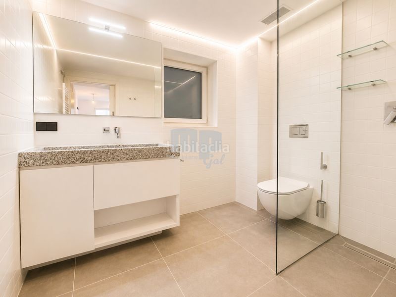 Foto fe5d6ce6-5dd4-49e4-bc6e-0c0d63242f82. Piso en Centro - Areal Vigo