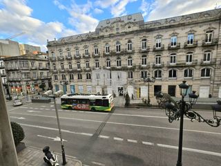 Bureau à Rúa policarpo sanz 15