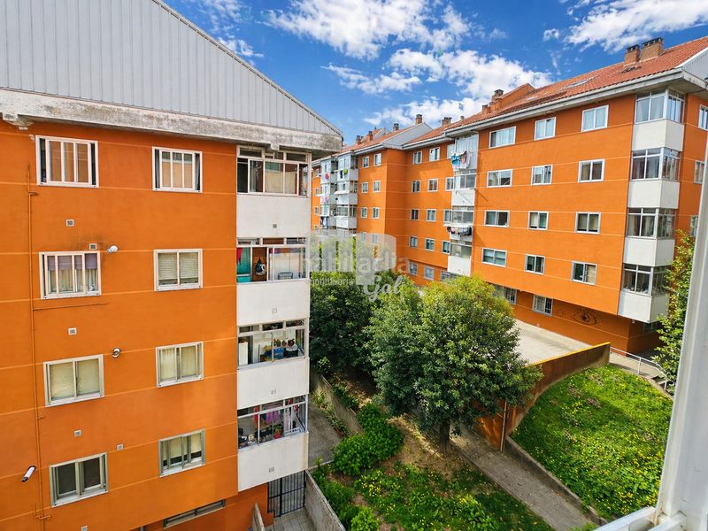Foto ad1b3332-28b6-420f-945a-3e1666b45891. Flat with heating parking in Teis Vigo