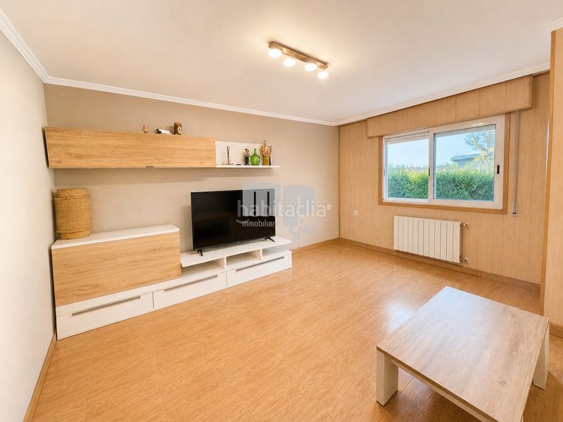 Foto 08769de9-0fe3-43de-9732-57ba9487772e. Chalet avec chauffage parking dans Redondela